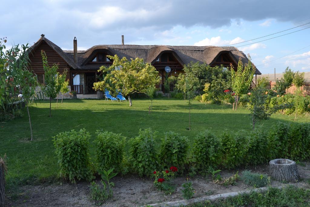 Pensiunea Heracleea Jurilovca Exterior photo