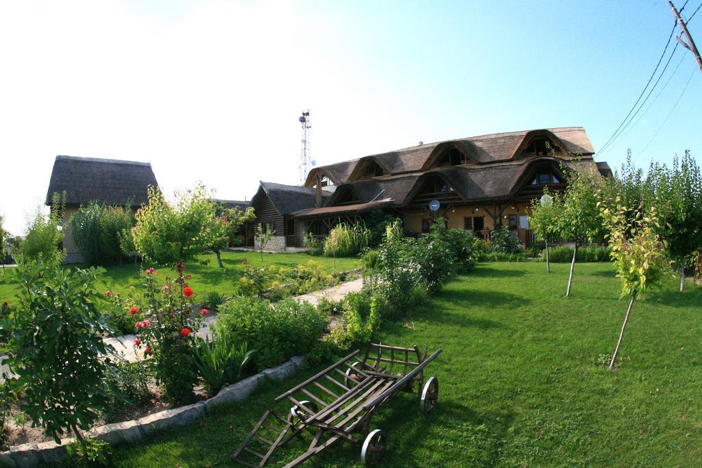 Pensiunea Heracleea Jurilovca Exterior photo